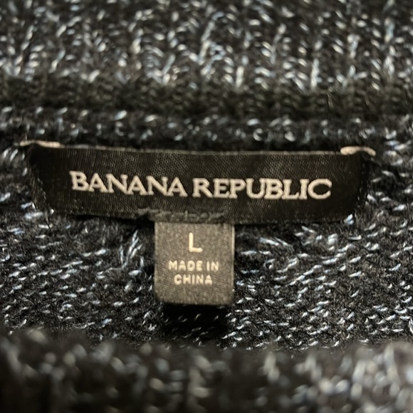 Banana Republic Cable Knit Sweater - Picture 3 of 4
